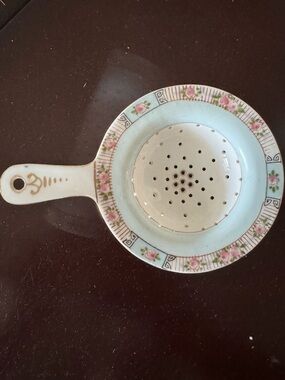 Vintage Noritake White Porcelain Tea Strainer